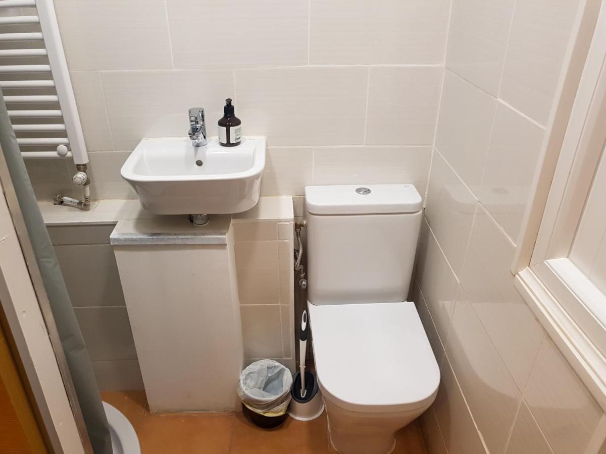 סן סבסטיאן Waves Guesthouse מראה חיצוני תמונה