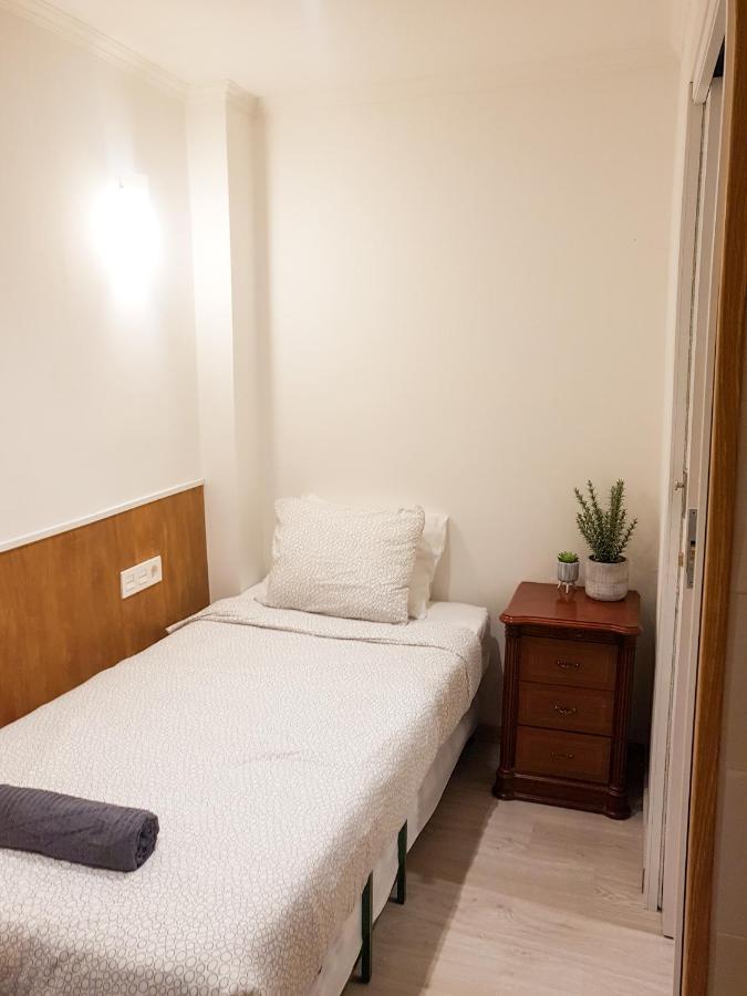סן סבסטיאן Waves Guesthouse מראה חיצוני תמונה