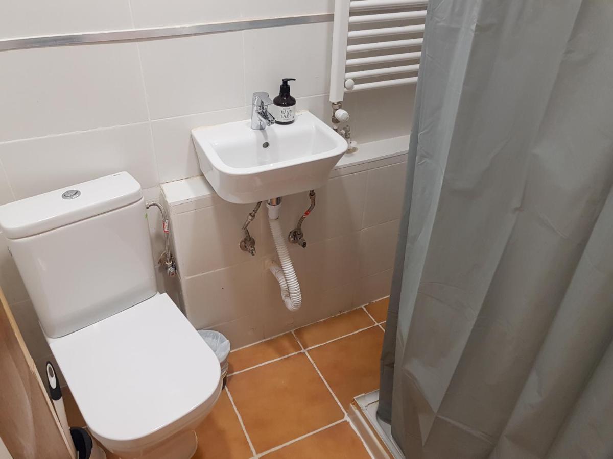 סן סבסטיאן Waves Guesthouse מראה חיצוני תמונה